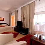 Annette 4*